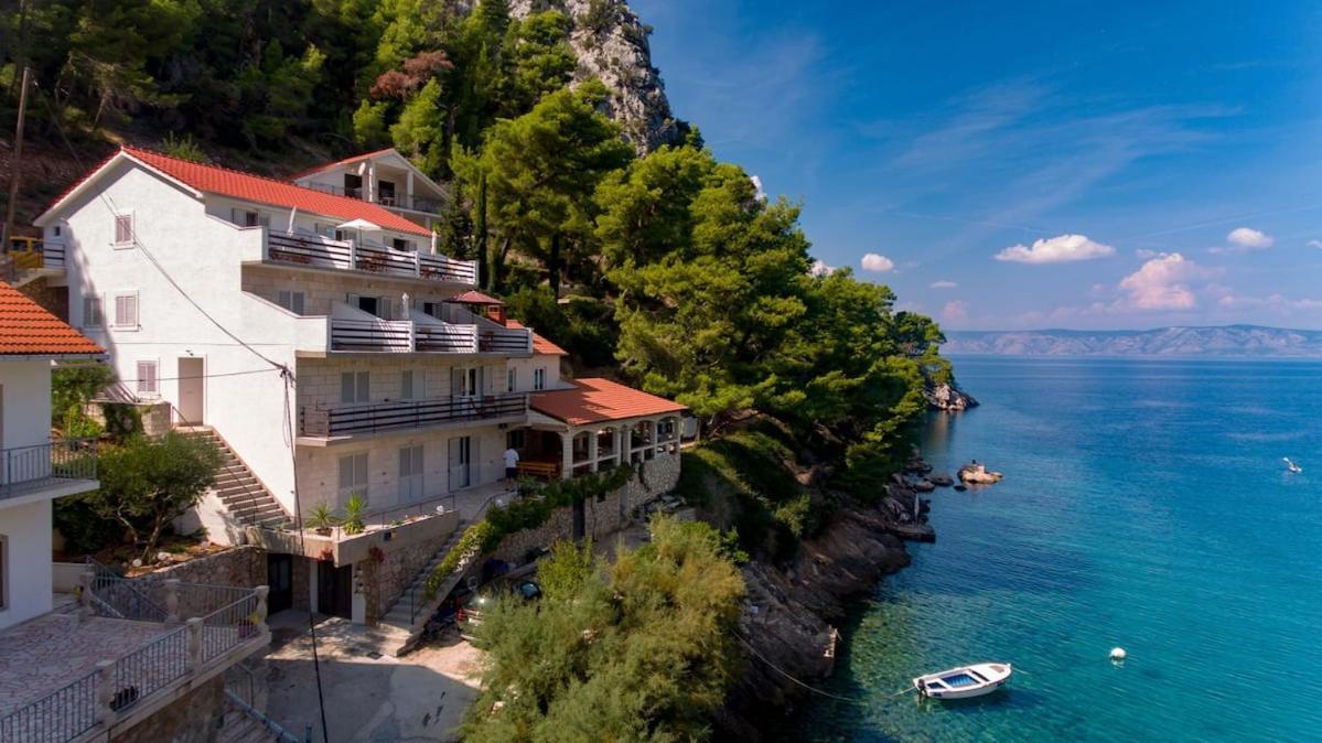 Villa Mateljan Zastražišće Buitenkant foto